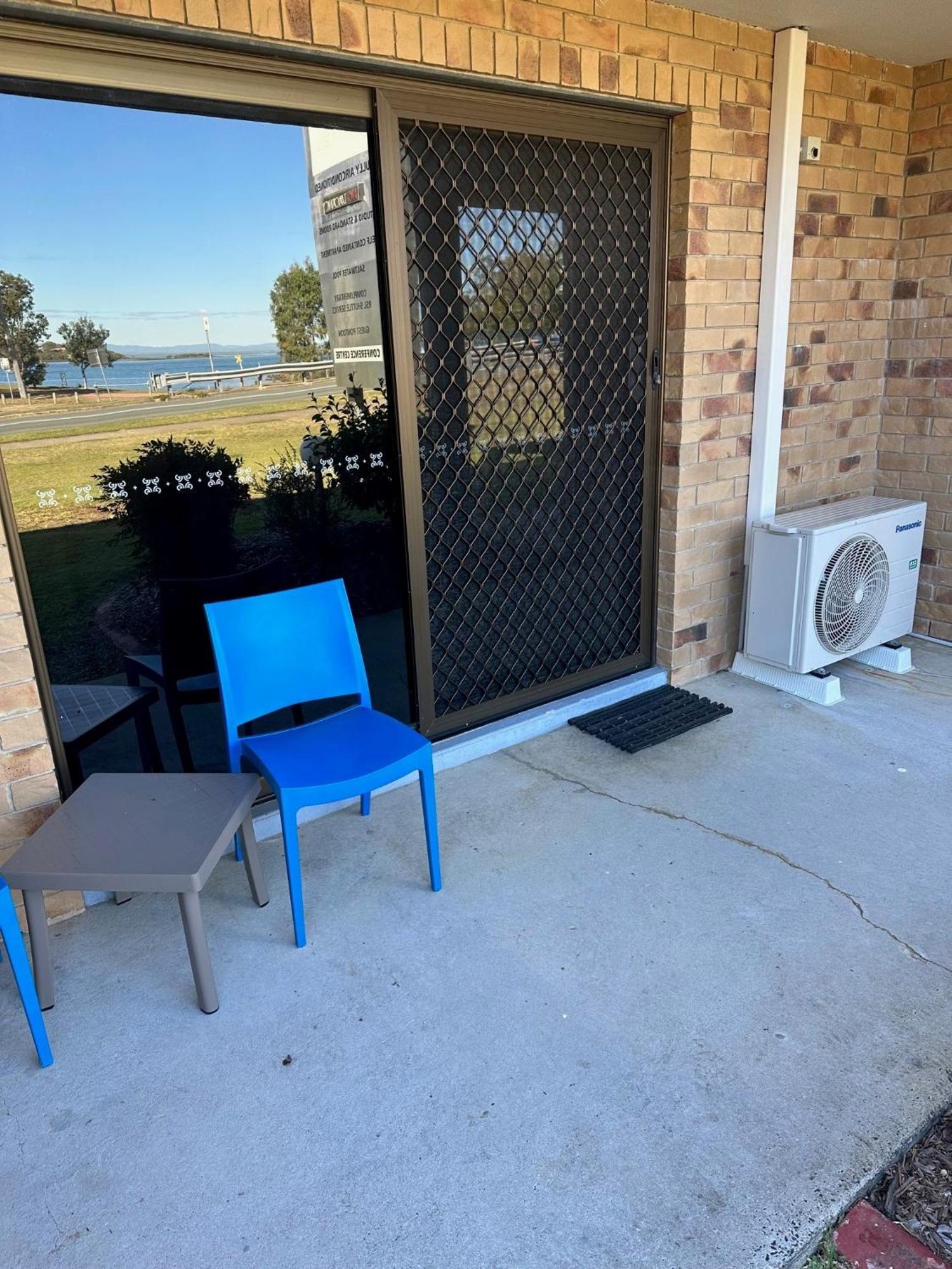 Bribie Waterways Motel Bongaree Exterior photo