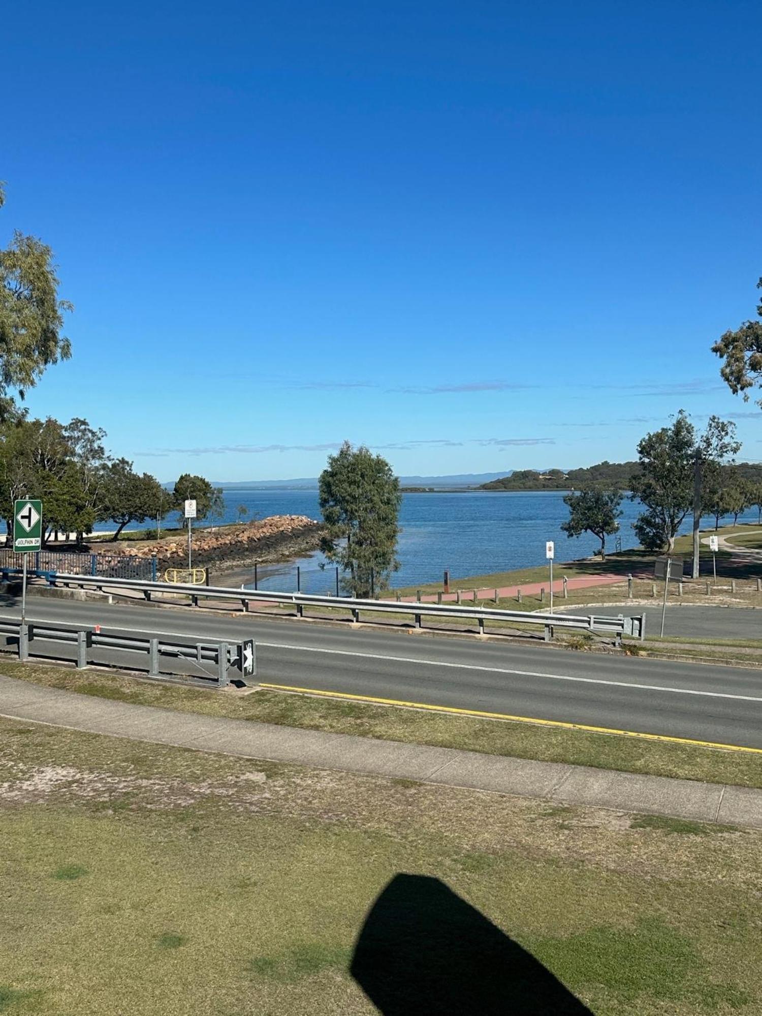 Bribie Waterways Motel Bongaree Exterior photo