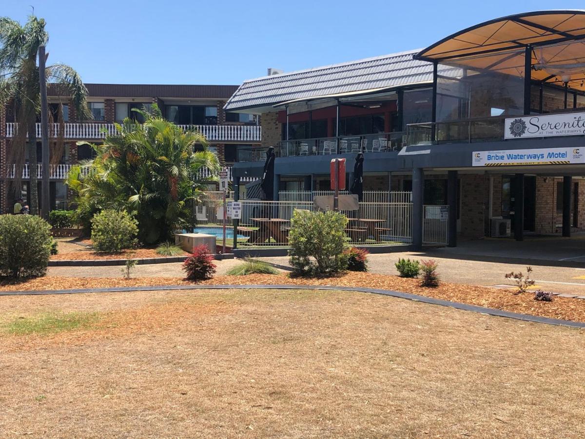 Bribie Waterways Motel Bongaree Exterior photo