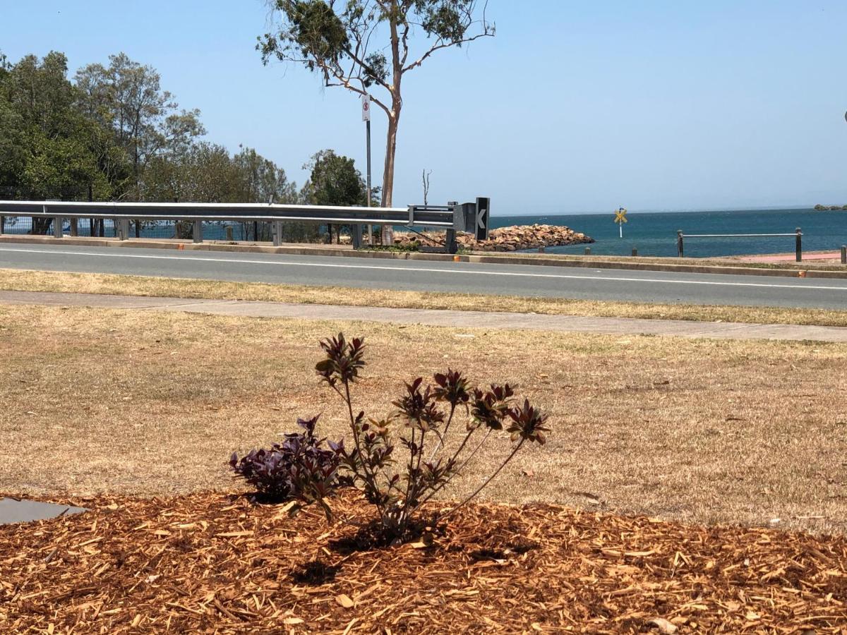 Bribie Waterways Motel Bongaree Exterior photo