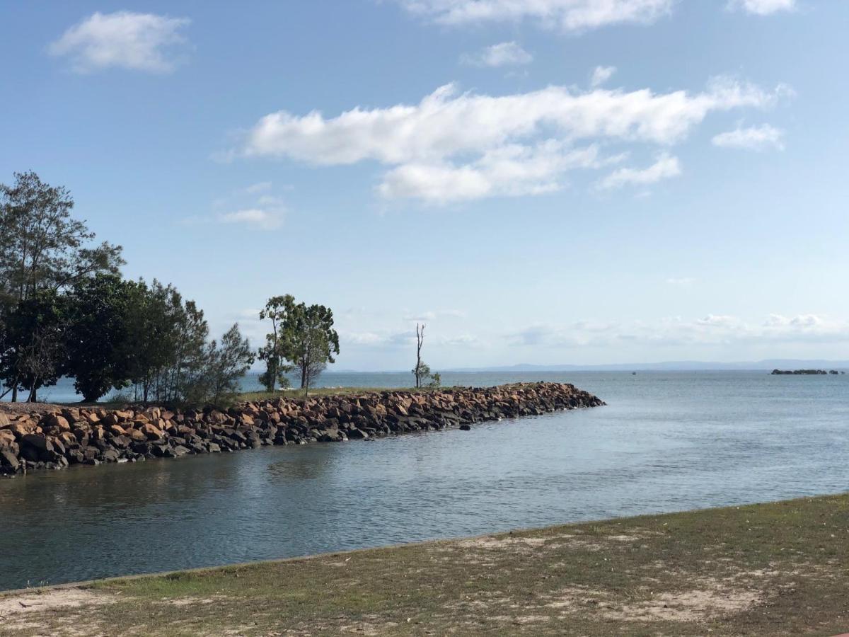 Bribie Waterways Motel Bongaree Exterior photo